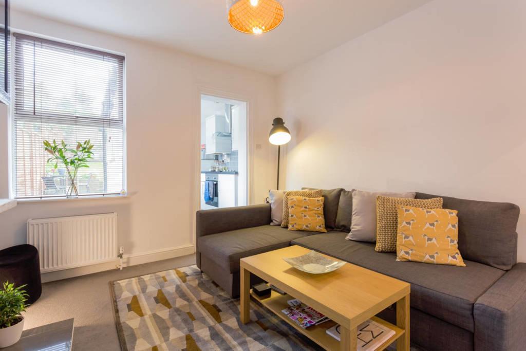 Ashton House - Stylish 2 Bedroom House, Close To Luton Town Center & Airport Exteriér fotografie